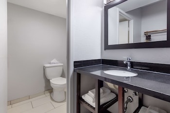 Standard Room, 2 Double Beds, Non Smoking