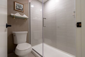 Room, 2 Queen Beds (Gold Coast View)