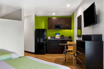 Deluxe Room, 2 Double Beds, Non Smoking, Kitchenette