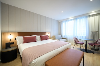 Premium Room (Superior, Single Use)