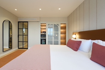 Premium Suite (Single Use)