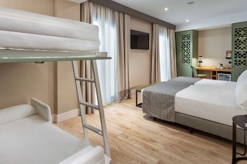 Premium Quadruple Room (2 Adults + 2 Children)