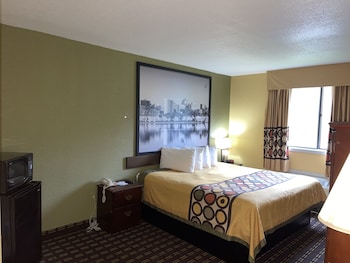 Room, 1 King Bed, Accessible, Non Smoking (Mobility)