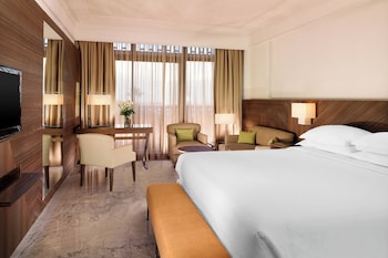 Superior Room, 1 King Bed
