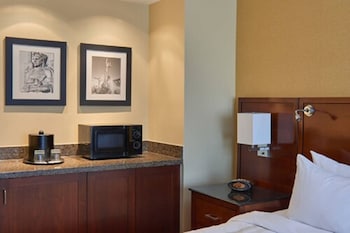 Junior Suite, 1 King Bed, Non Smoking