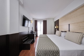 Premium Double Room Single Use (Single Use)