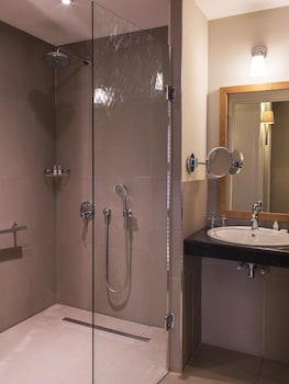 Luxury Triple Room