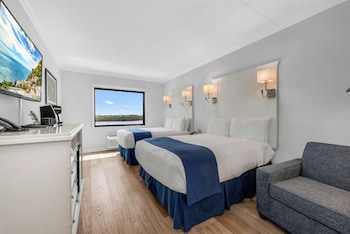 Luxury Double Room, 2 Double Beds, Bay View