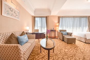 Superior Twin Room, 2 Twin Beds (East Wing)