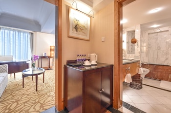 Superior Twin Room, 2 Twin Beds (East Wing)