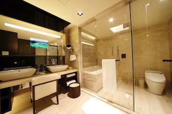 Deluxe Double Room (West Wing)