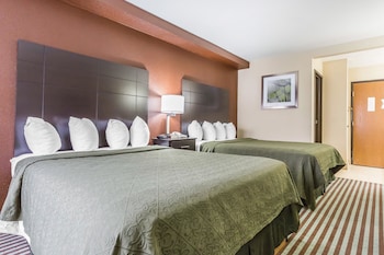 Standard Room, 2 Queen Beds, Non Smoking