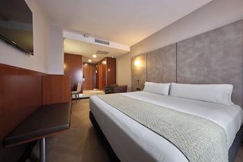 Premium Double Room Single Use