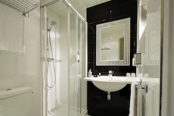 Standard Room, 1 Double Bed, Non Smoking (Small Room)