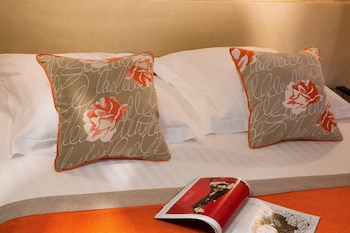 Standard Room, 1 Double Bed, Non Smoking (Small Room)