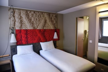 Standard Room, 2 Twin Beds