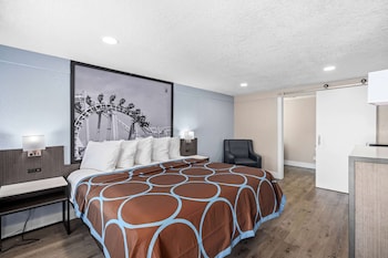 Room, 1 King Bed, Non Smoking