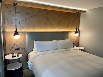 Room, 2 Double Beds (Hearing Accessible)