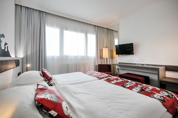 Comfort Room, River View