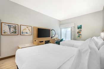 Two queen beds non smoking
