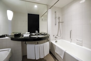 Standard Double Room, 1 King Bed, Non Smoking