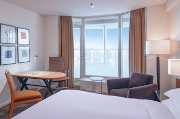 Premium Room, 1 King Bed