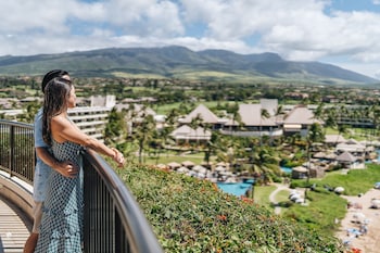 Ali'i Presidential 1 Bedroom Suite, Black Rock View, Oceanfront King