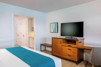 Moana Oceanfront Lanai 2 Double
