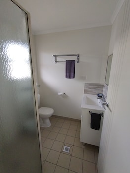 Standard King with Mini Kitchenette