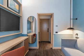 Family Room, 2 Queen Beds, Connecting Rooms