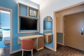 Family Room, 2 Queen Beds, Connecting Rooms