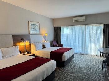 Corporate Suite