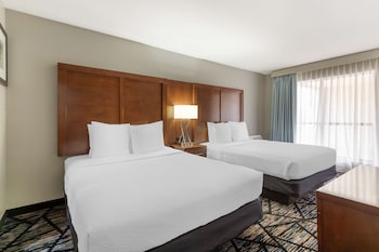Suite, 1 King Bed, Smoking, Refrigerator & Microwave