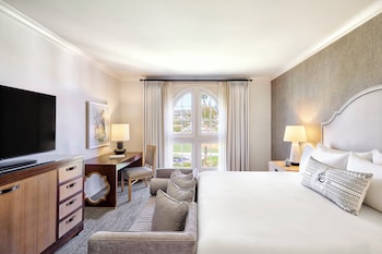 Room, 1 King Bed (Resort)