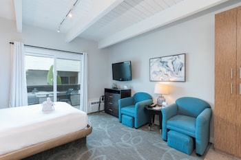 Standard Studio, 1 Queen Bed