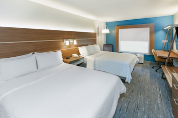 Standard Room, 2 Queen Beds (Extra Floor Space)