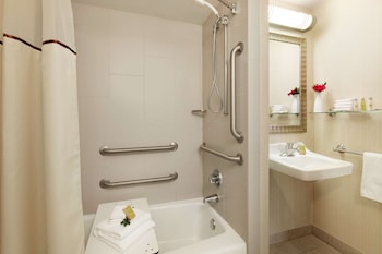 Room, 1 King Bed, Accessible, Non Smoking (Bathtub)