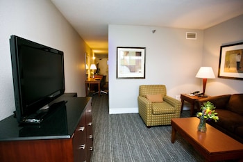 Suite (2 Double & 1 Sofa bed)