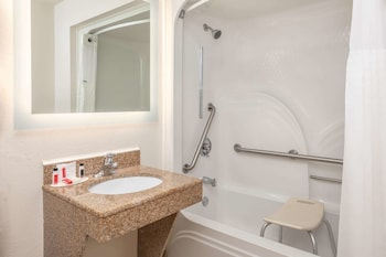 Room, 1 Queen Bed, Accessible, Non Smoking (Mobility Accessible)