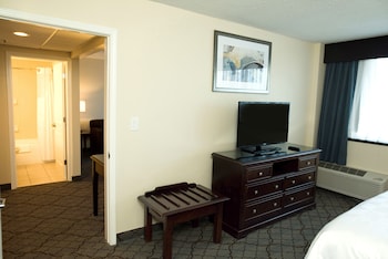 Standard Room, 1 Queen Bed