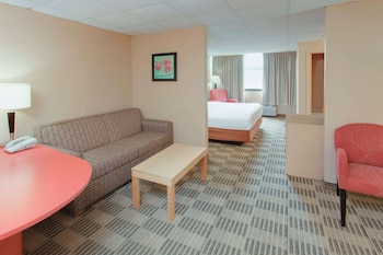 Deluxe Suite, 1 King Bed, Non Smoking