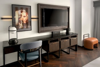 Club Room, 2 Queen Beds