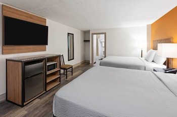 Room, 2 Queen Beds, Non Smoking