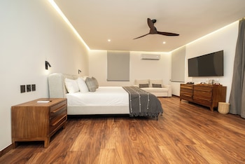 Master Suite with Pool View