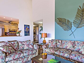 Condo, 2 Bedrooms (51D)
