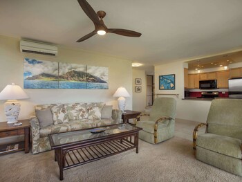 Condo, 2 Bedrooms, Garden View (11C)