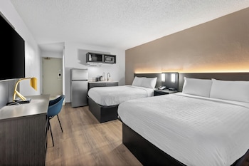 Room, 2 Queen Beds, Accessible, Non Smoking