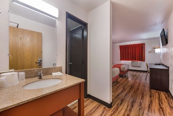 Standard Room, 2 Double Beds, Non Smoking