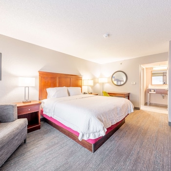 One King Bed, Non-Smoking