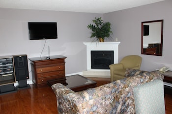 Presidential Suite, 1 King Bed, Fireplace, Jacuzzi